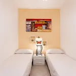 Coral House Premium, 200m To Дом отдыха Pinus Village