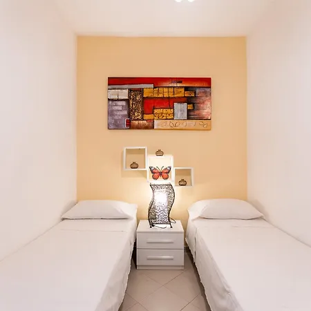 Coral House Premium, 200m To Hébergement de vacances Pinus Village
